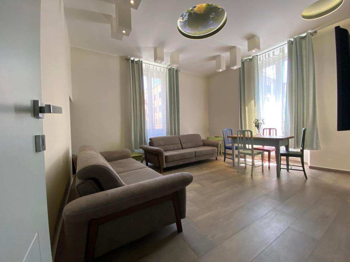 Mondo Vacanze Apartment Savona Exterior photo