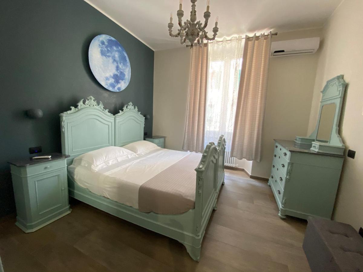 Mondo Vacanze Apartment Savona Exterior photo