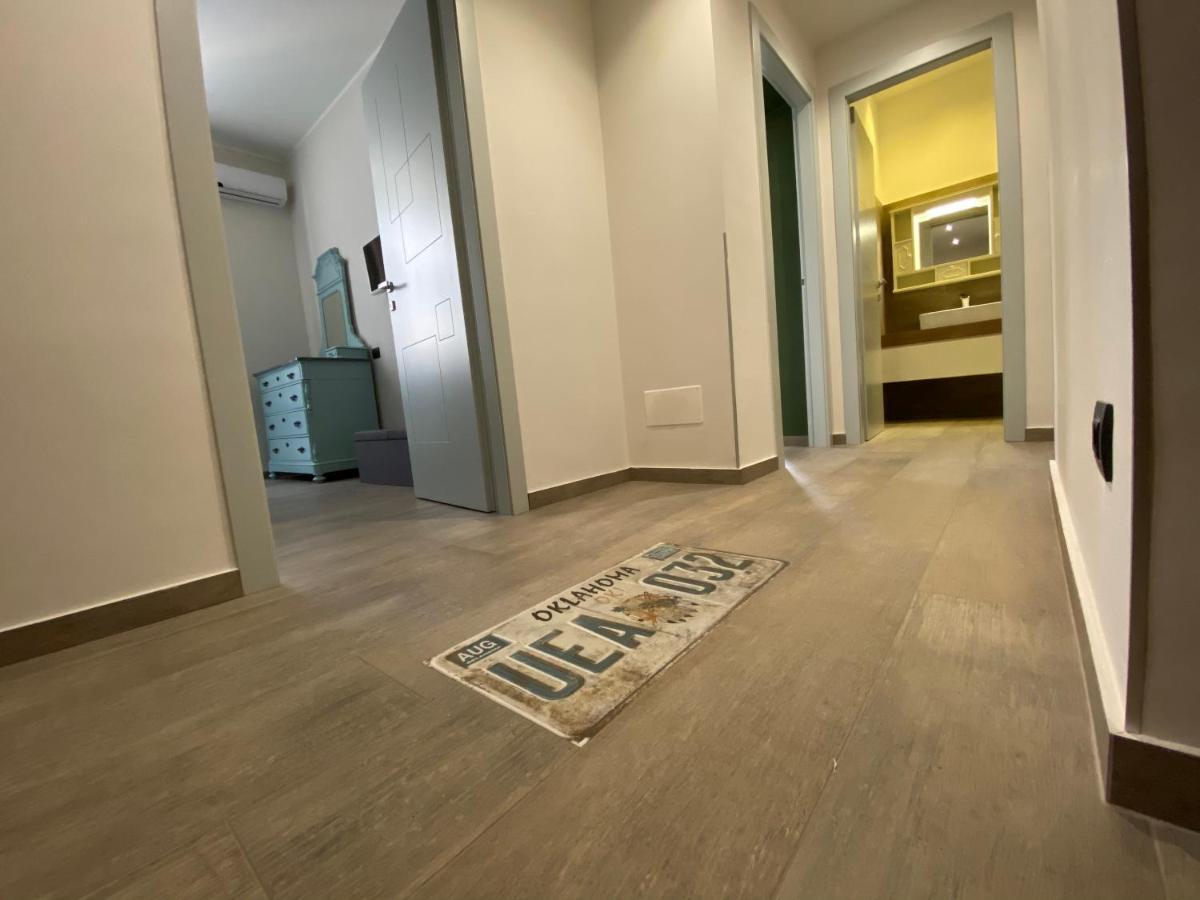 Mondo Vacanze Apartment Savona Exterior photo
